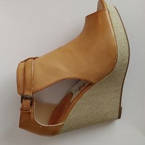 UNLISTED open toe wedges